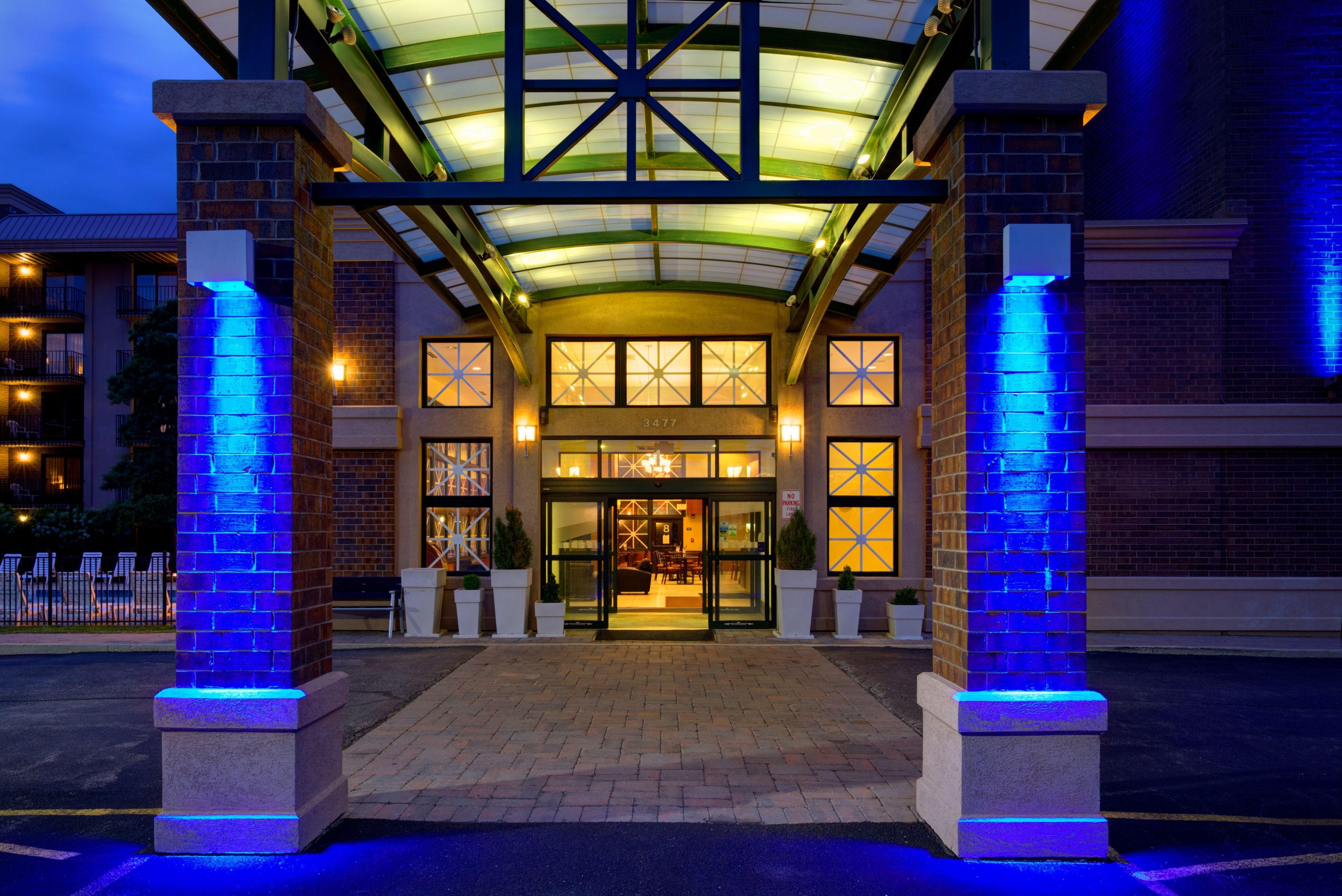 Holiday Inn Express Schaumburg-Rolling Meadows By Ihg Bagian luar foto