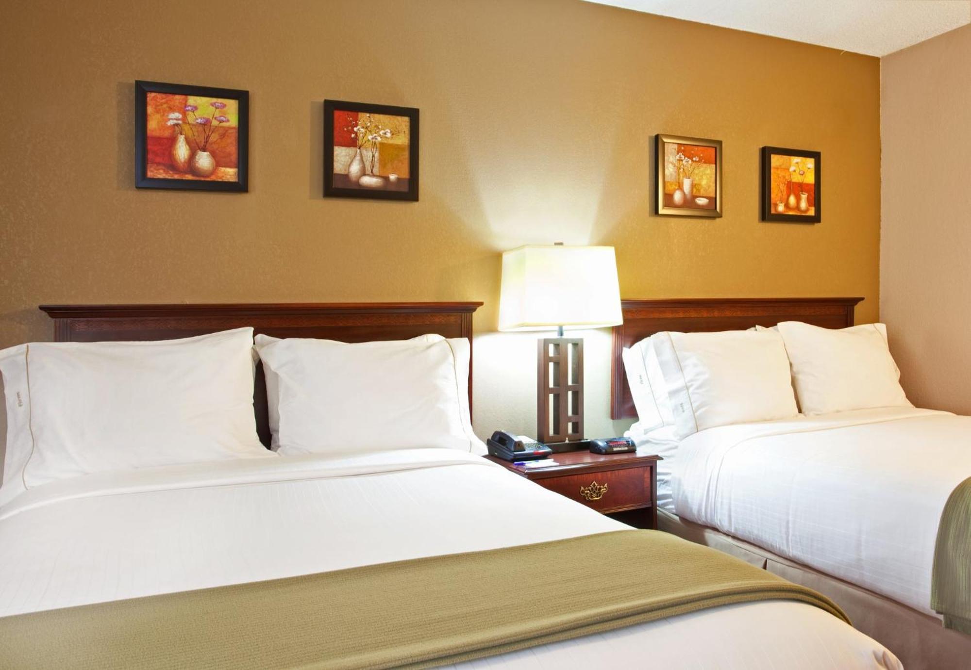 Holiday Inn Express Schaumburg-Rolling Meadows By Ihg Bagian luar foto