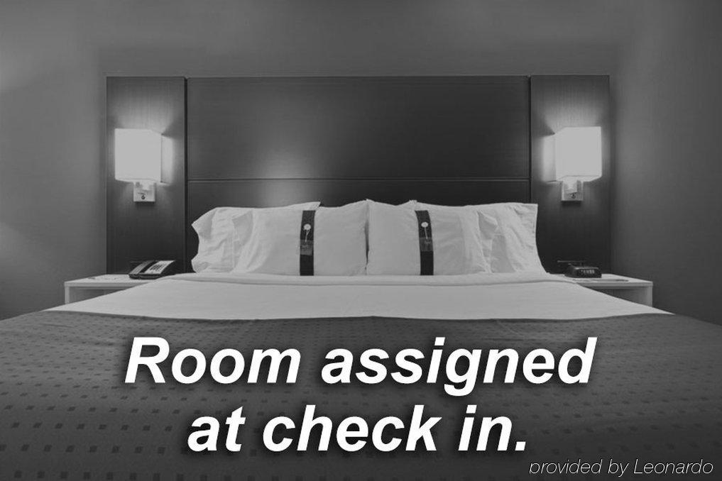 Holiday Inn Express Schaumburg-Rolling Meadows By Ihg Bagian luar foto