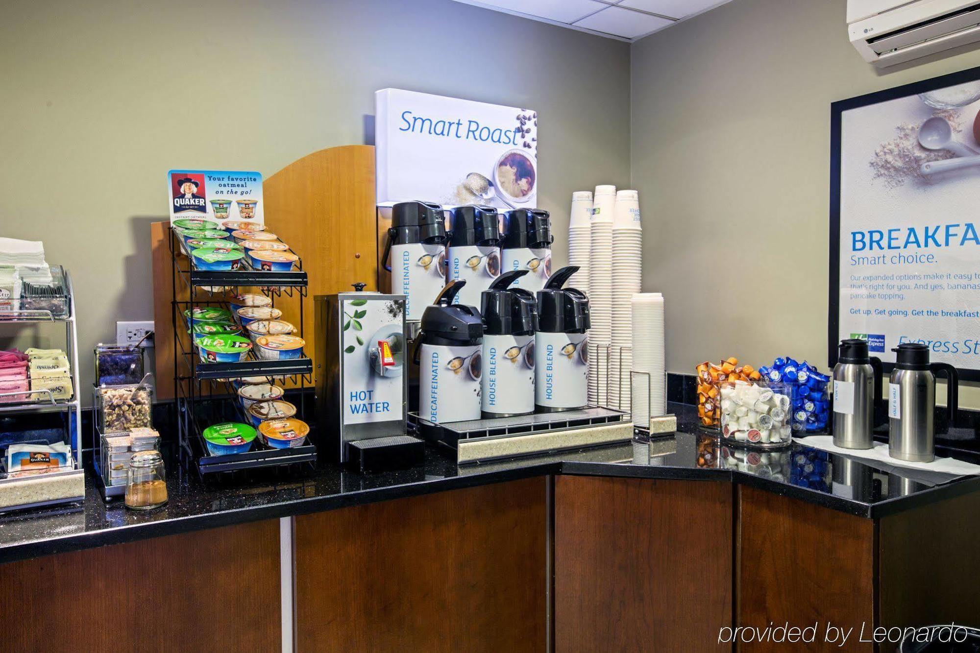 Holiday Inn Express Schaumburg-Rolling Meadows By Ihg Bagian luar foto