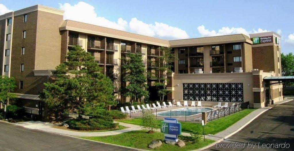 Holiday Inn Express Schaumburg-Rolling Meadows By Ihg Bagian luar foto